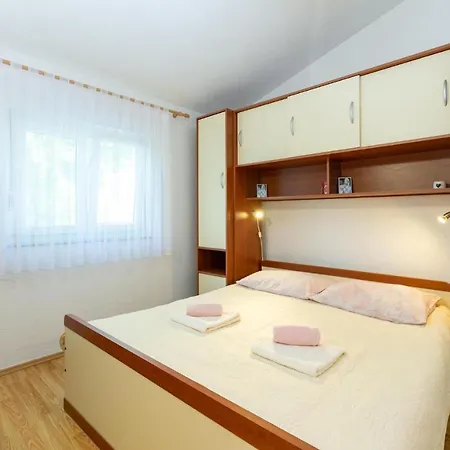 Apartmán Nice In With Kitchen *